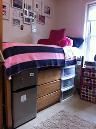 Advantages and disadvantages of bed risers. Must Haves A Crammed College Dorm