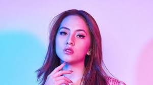 Buat anak nya yg bontot hahaha, ejek akun @nettaxxx. Tengah Jadi Sorotan Ternyata Ini Sumber Penghasilan Adhisty Zara Herstory
