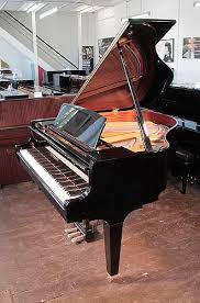 Kawai Gl 10 Baby Grand Piano For Sale With A Black Case And Square Tapred Legs Buy A Secondhand Kawai Grand Piano Besbrode Pianos Leeds Is A Specialist Piano Dealer Trader And Wholesaler