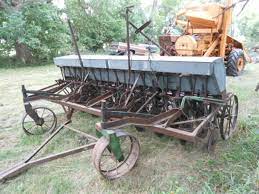 It works, but you can't. John Deere Van Brunt Grain Drill Seeder Bigiron Auctions