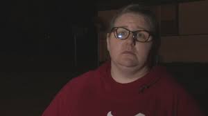 Hundreds of FedEx packages found near ravine in west Blount County