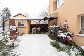 Cel mai bun pret, peste 20 de ani de experienta, deplasare oriunde in romania. Cazare In Busteni Cazare La Munte Casa Bucegi Busteni