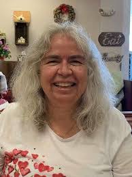 Amber Collette's Instagram, Twitter & Facebook