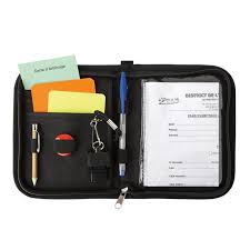 Responsable de la validité d'un match ou d'une compétition sportive, l'arbitre fait respecter les règles de la discipline, et parfois applique des sanctions contre des. Pochette D Arbitre De Football