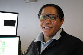 Lauren Weitz's Instagram, Twitter & Facebook