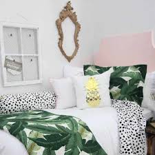 If this is your freshman year in college, you already know big changes are ahead! Preppy Dorm Room Decor 20 Ideas To Fall In Love With