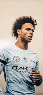 Download the apk installer of leroy sane wallpapers 2020 hd 2.0. Este Es Leroy Sane Un Jugador De Futbol Aleman Que Juega De Extremo Izquierdo En City Iphone Wallpaper Manchester City Wallpaper Manchester City Football Club