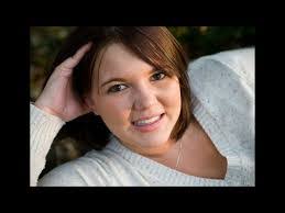 Amanda Land's Instagram, Twitter & Facebook