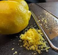 Amazon.com: Pro Lemon Zester & Cheese Grater. Perfect for Lemon Zest,  Parmesan Cheese, Garlic, Ginger, Chocolate, Nutmeg, and More. Stainless  Steel ...