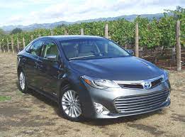 Toyota has avoided the urge to gussy up this hybrid model. Test Drive 2013 Toyota Avalon Avalon Hybrid Our Auto Expert