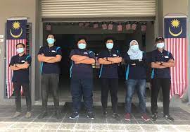 Ia biasanya dimasukkan dalam pakej jurujual atau ditawarkan secara terus oleh pengeluar. Cermin Kereta Sepang Nizam Autoglass Home Facebook