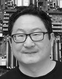 Evan Hu's Instagram, Twitter & Facebook