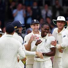 Woakes was born in 1989 in birmingham, west midlands, england. Chris Woakes Bio Age Height Weight Wife Net Worth Salary And More Power Sportz Magazine