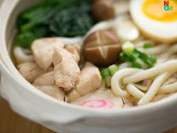 Pour soup mixture evenly into 2 soup bowls. Chicken Udon Noodle Soup Recipe Noobcook Com
