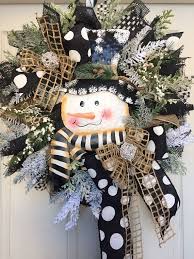 Black And White Deco Mesh Christmas Wreath Christmas Or Winter Snowman Black And White Mesh Wreath Christmas Decorations Wreaths Christmas Wreaths Wreath Decor