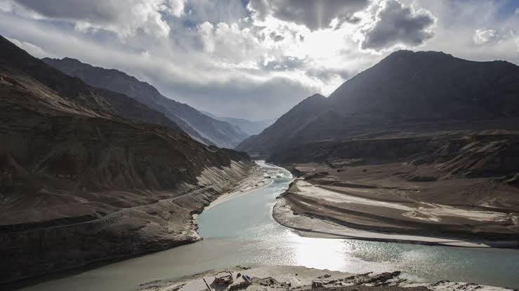 India, Pakistan officials discuss Indus Water Treaty - Rediff.com