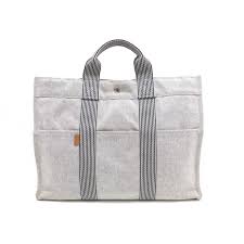 Booking.com has been visited by 1m+ users in the past month Sac A Main Hermes Toto 42 Cm Cabas En Toile Coton Gris