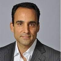 Elliot Aryeh's Instagram, Twitter & Facebook