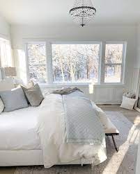If you d rather not glance down at your floors draw the eye up with a bold pattern. Pin On Master B E D