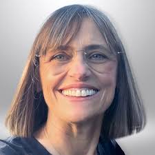 It's official! Sending much gratitude out to the founders and current board  of the 6453 ALUMNI as they have welcomed me to join their board. Looking  forward to joining this tour de