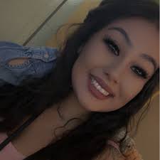 Emery Herrera 💋 (@herrerajizzelle)