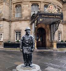 22 451 00 00 napisz do nas. 10 Malo Znanych Faktow O Glasgow Szkocja Wiecznie Wolni