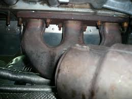 While the cost of replacing a catalytic converter can be expensive, you can save money by doing it yourself with just a few hand tools and jack stands. Catalytic Converter Exhaust Manifold Replacement Diy E46 Fanatics Forum