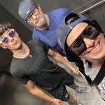 Chris Bengry's Instagram, Twitter & Facebook