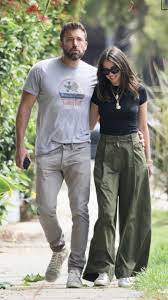 Jun 02, 2021 · выбрали похожие луки: Ana De Armas I Ben Afflek Snova Vmeste Elle
