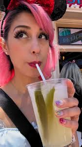 Has anyone tried the sparkling pickle lemonade in Disneyland?