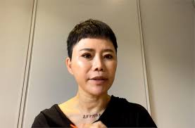 詹雅雯罹帕金森氏症 腹瀉 字醜 手無力警訊日本愛吃酸長壽健腦 手指曼波幫大腦健身英國女王長壽魚料理 酸甜莓果抗氧活腦家常菜聰明吃. è©¹é›…é›¯æ›å¸•é‡'æ£®æ°ç—‡ 3åš´é‡ç—‡ç‹€ æº«æš–å–Šè©±ç²‰çµ² ä½ å€'æ˜¯æˆ'çš„è—¥ æ°'è¦–æ–°èžç¶²