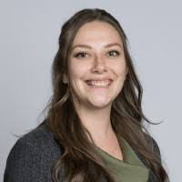 Kathryn Ledbetter's Instagram, Twitter & Facebook