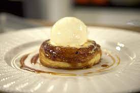 Pineapple Tarte Tatin James Martin Chef James Martin Recipes Caramel Recipes Tv Food