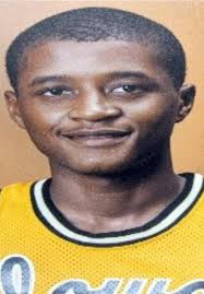 Troy Hudson Carbondale High School averaged 24.1 ppg during his senior year  to become the all time leading scorer at Carbondale High School. He led the  Terriers to the 1994 IHSA Class
