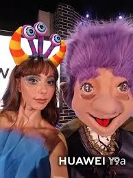Tienen una dependienta que me ayuda siempre a elegir el producto que más se adapta a mis exigencias, explicando y enseñándome el amplio surtido del que disponen y dándome consejos. Duendees La Primer Mascara Quien Es La Mascara Facebook