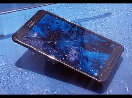 نظرة على الجهاز اللوحي Samsung Galaxy Tab Active ضد الماء Youtube