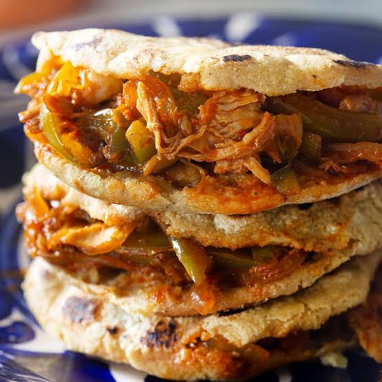 Gorditas de Pollo