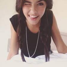 Lilly Rosa Brooke (@lillyrosabrooke)