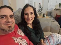 Just had Fall River royalty and a legend stop in for lunch, Dave  Gauvin.💯🇺🇸👊🏻 Mr. Gauvin had quite the boxing career as a young man and  also taught locally. All 3 of