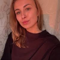 2500+ perfiles de «Nayda»