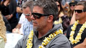 Huntington Beach to celebrate 25th anniversary of Surfers' Hall of Fame  with three inductees