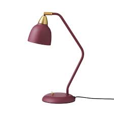 Urban Bordlampe Fra Superliving Nordicnest Dk Designer Tischlampe Tischleuchte Lampentisch