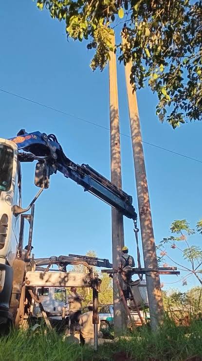 Avanza la puesta a nuevo de la l�nea troncal de Andresito
