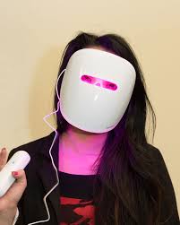 Neutrogena Light Therapy Acne Mask Review Futurederm