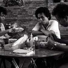 Scopri ricette, idee per la casa, consigli di stile e altre idee da provare. Benyamin S Photos 1 Of 7 Last Fm