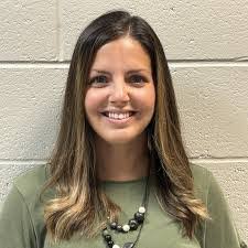 Lori Tiseth's Instagram, Twitter & Facebook