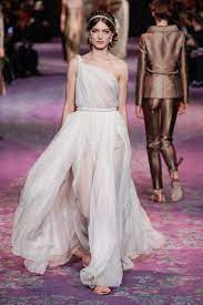 Dior Haute Couture 2020 Dior Haute Couture Christian Dior Haute Couture Christian Dior Couture