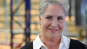 Katerina Jacob hat Brustkrebs: Schauspielerin nach Eingriff traumatisiert