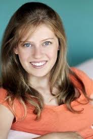 Sarah Cranmer's Instagram, Twitter & Facebook