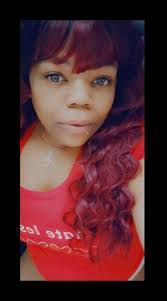 Dee Mcrae's Instagram, Twitter & Facebook